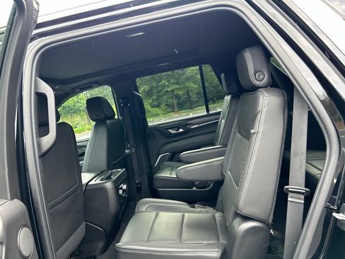 Used 2022 GMC Yukon Denali AWD/4WD image 45