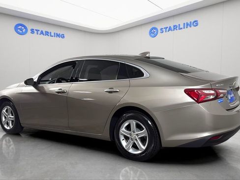 Used 2022 Chevrolet Malibu LT FWD image 4