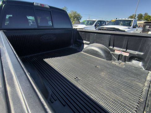 Used 2013 Ford F150 Lariat w/ Lariat Chrome Pkg image 9