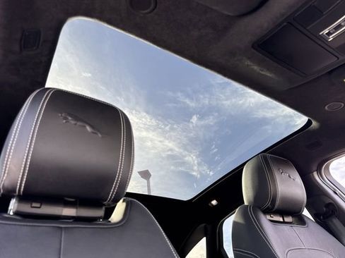 Used 2021 Jaguar E-PACE 300 Sport image 29