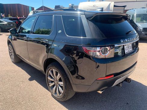 Used 2017 Land Rover Discovery Sport HSE Luxury AWD/4WD image 6