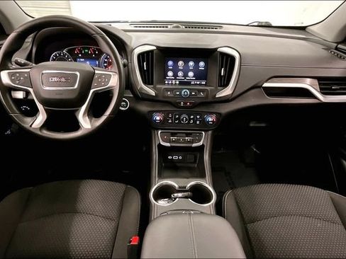 Used 2023 GMC Terrain SLE w/ Driver Convenience Package FWD image 18