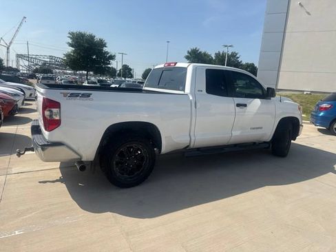 Used 2014 Toyota Tundra SR5 w/ SR5 Upgrade Package RWD image 3