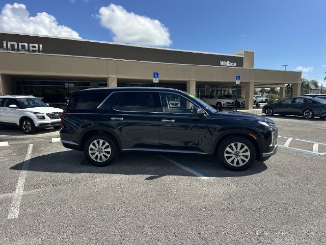 Certified 2024 Hyundai Palisade SEL FWD image 5