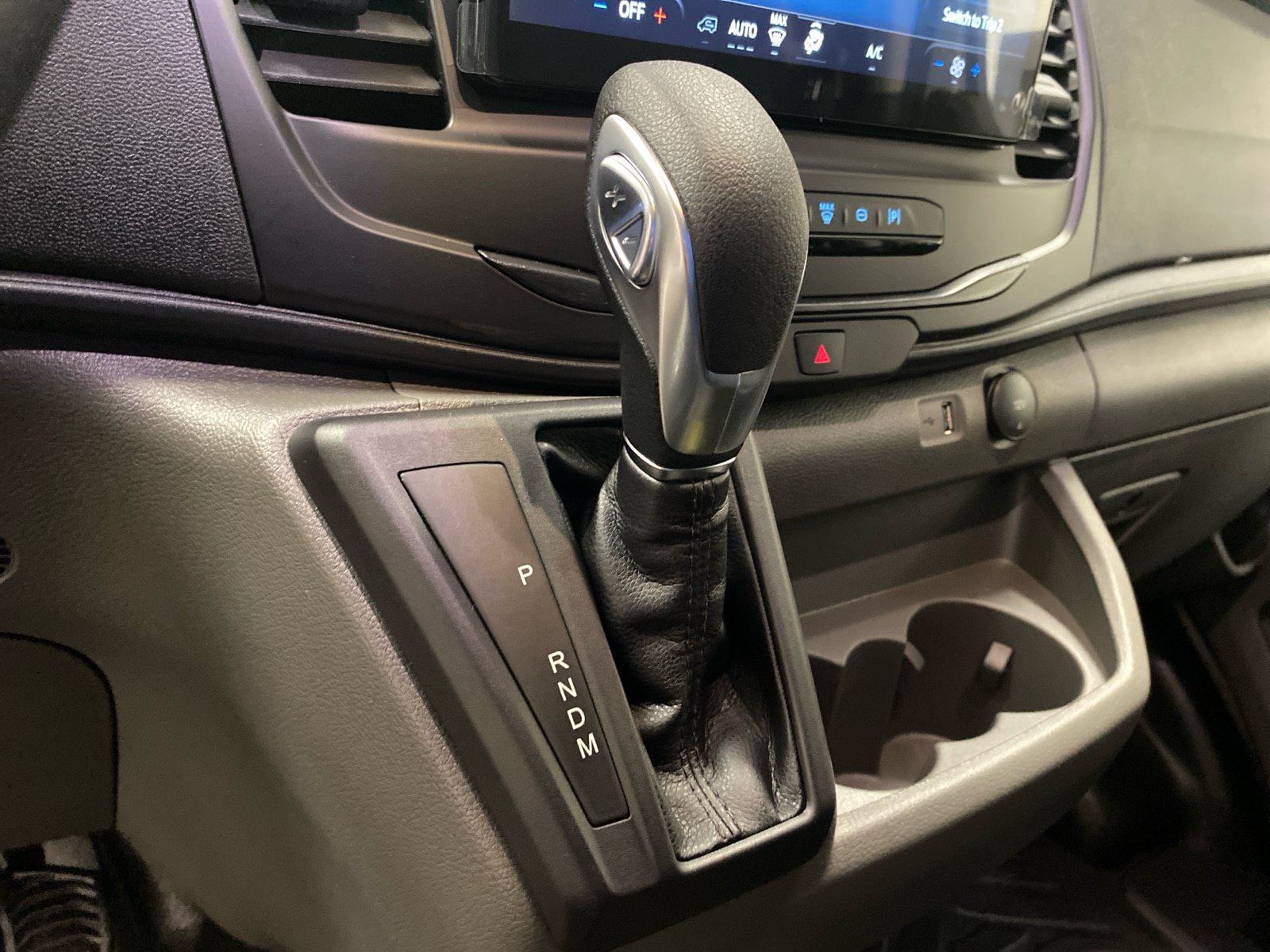New 2026 Ford Transit 250 Low Roof RWD image 17