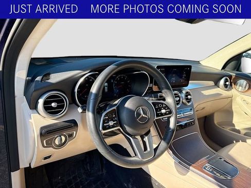 Used 2021 Mercedes-Benz GLC 300 4MATIC image 10