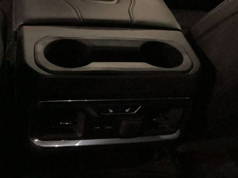 Used 2021 Chevrolet Silverado 1500 LTZ image 14