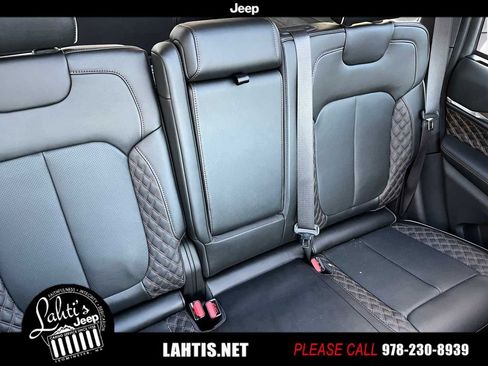 New 2023 Jeep Grand Cherokee Summit w/ Advanced Protech Group IV image 15