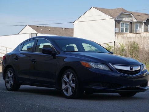 Used 2014 Acura ILX FWD image 3
