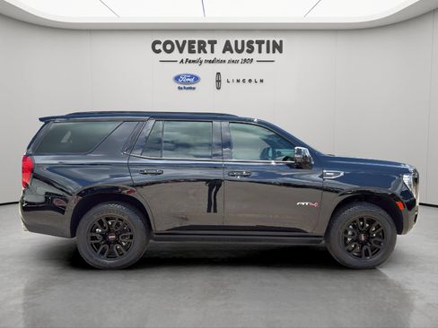 Used 2024 GMC Yukon AT4 w/ AT4 Premium Plus Package AWD/4WD image 7