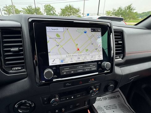 Used 2023 Nissan Frontier PRO-4X w/ Pro Convenience Package AWD/4WD image 31