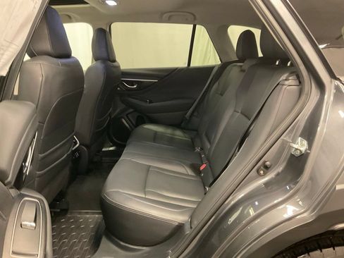 Used 2024 Subaru Outback Touring XT AWD/4WD image 32