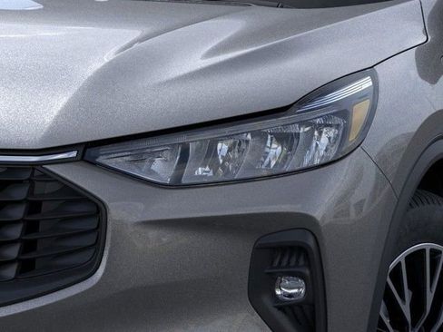 New 2026 Ford Escape SE image 18