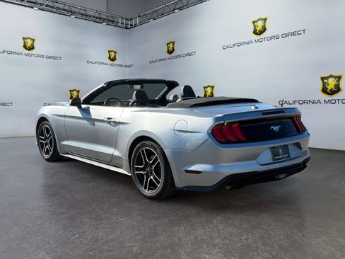 Used 2023 Ford Mustang Premium image 3