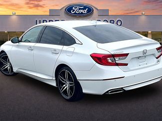 Used 2021 Honda Accord Touring video 2