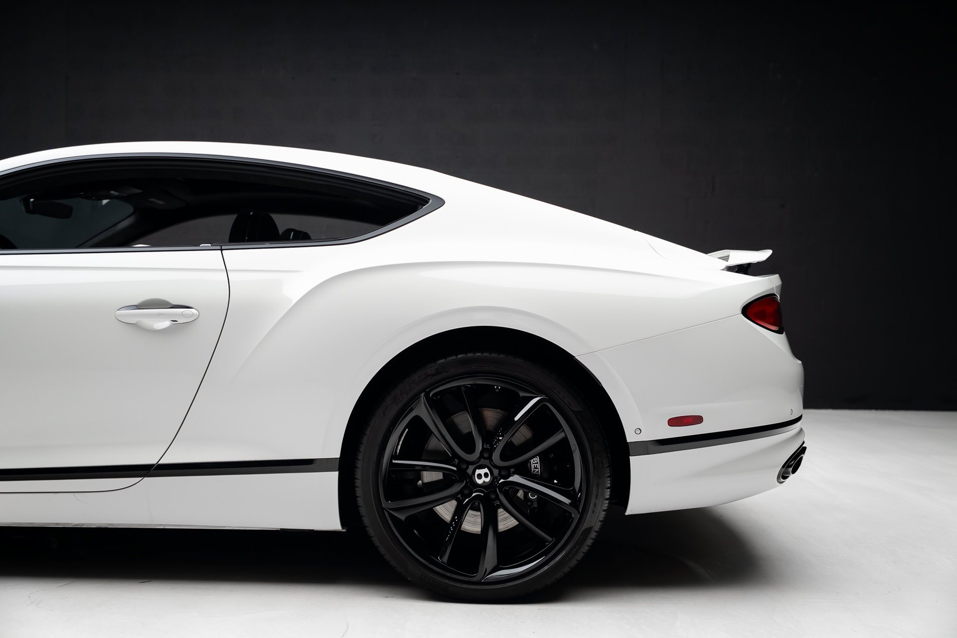 Used 2022 Bentley Continental GT AWD/4WD image 20
