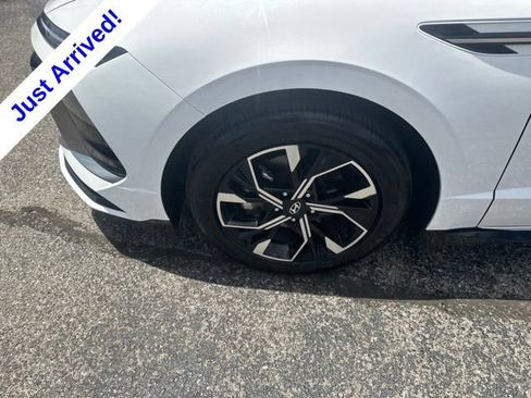 Used 2025 Hyundai Sonata SEL FWD image 10