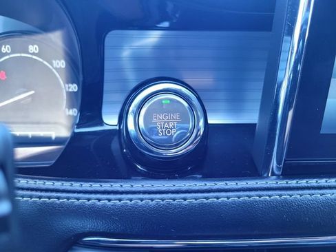 Certified 2021 Lincoln Corsair FWD image 16