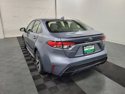 Used 2021 Toyota Corolla SE FWD image 5