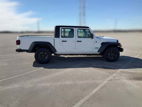 New 2026 Jeep Gladiator Sport image 14