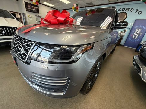 Used 2020 Land Rover Range Rover HSE image 7