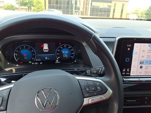 Used 2024 Volkswagen Atlas Cross Sport SEL Premium R-Line AWD/4WD image 13