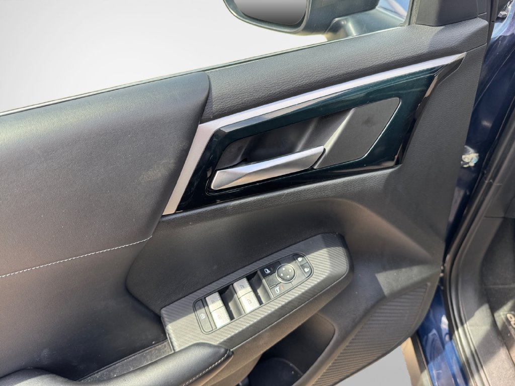 Used 2022 Mitsubishi Outlander SE AWD/4WD image 14