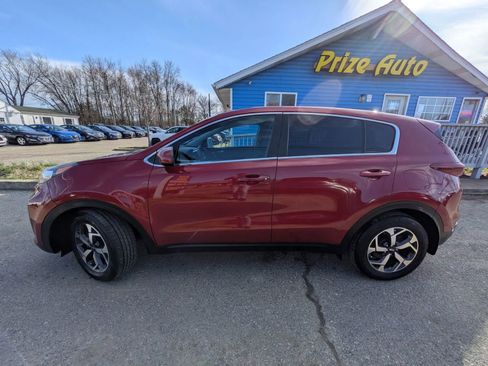 Used 2021 Kia Sportage LX image 3