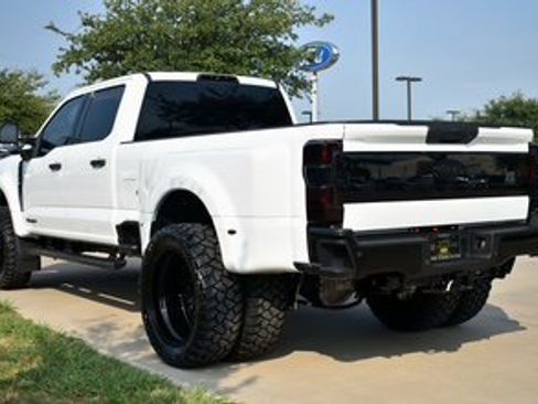 New 2025 Ford F450 XLT w/ 360-Degree Camera Package image 7