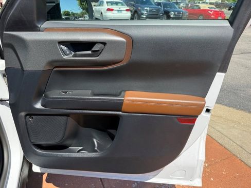 Used 2025 Ford Bronco Sport Outer Banks w/ Outer Banks Tech Package+ AWD/4WD image 22