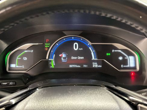Used 2018 Honda Clarity Touring image 18