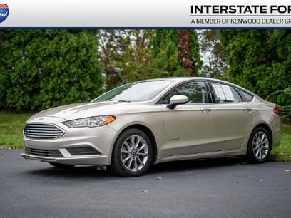 Used 2017 Ford Fusion SE