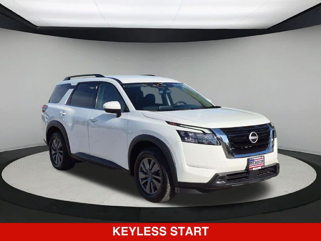 Used 2024 Nissan Pathfinder SV AWD/4WD image 9