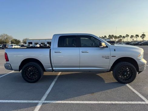 Used 2019 RAM 1500 Big Horn image 13