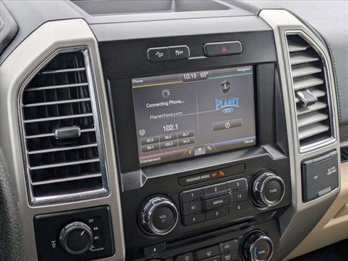 Used 2015 Ford F150 Lariat image 12