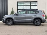 Used 2022 Volkswagen Taos S image 2