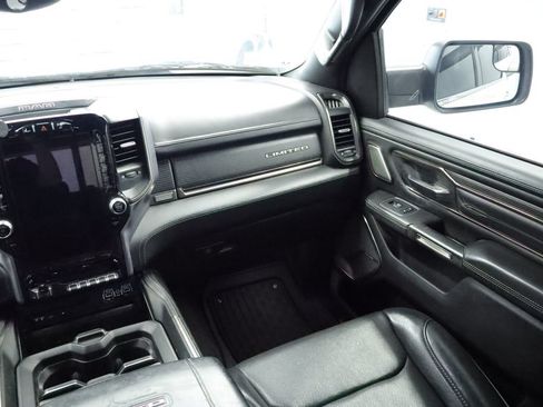 Used 2019 RAM 1500 Limited AWD/4WD image 18