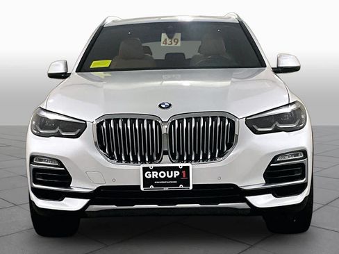 Used 2019 BMW X5 xDrive40i w/ Convenience Package AWD/4WD image 3