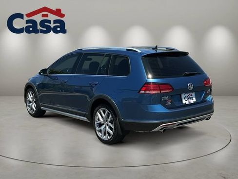 Used 2018 Volkswagen Golf Alltrack SEL AWD/4WD image 4