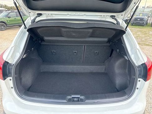 Used 2018 Nissan Rogue Sport S image 24