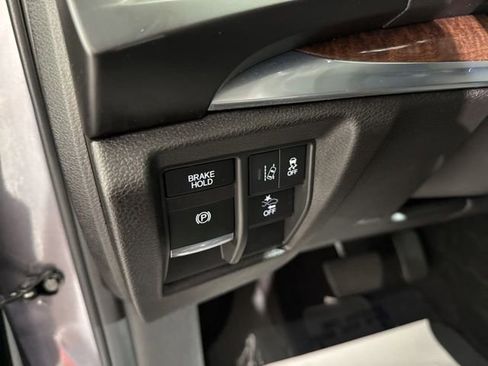 Used 2020 Acura MDX FWD image 20
