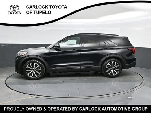 Used 2025 Ford Explorer ST-Line w/ Premium Package RWD image 10