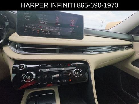 Used 2023 INFINITI QX60 Luxe w/ Cargo Package FWD image 9