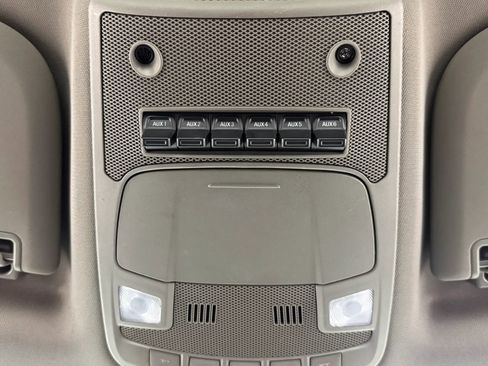 Used 2019 Ford F250 XL w/ Power Equipment Group RWD image 23