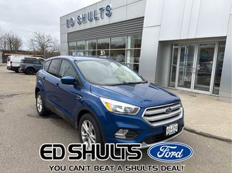 Used 2019 Ford Escape SE video 1