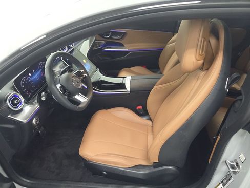 Used 2024 Mercedes-Benz CLE 300 4MATIC Coupe w/ AMG Line image 7
