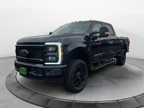 Used 2025 Ford F350 Lariat w/ Black Appearance Package image 1