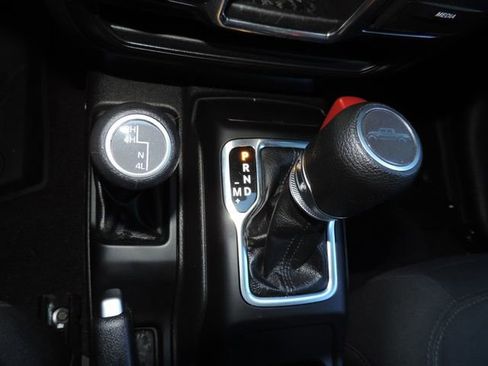 Used 2022 Jeep Gladiator Sport image 27