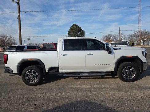Used 2025 GMC Sierra 2500 SLT w/ Texas SLT Premium Package image 5