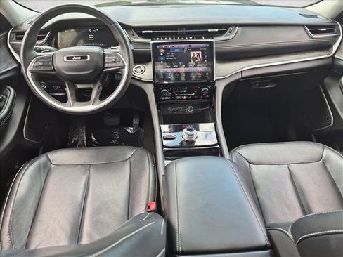 Used 2022 Jeep Grand Cherokee Limited AWD/4WD image 19